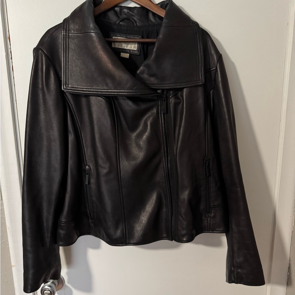 Black Michael Kors Women's 100% Leather Jacket 12955